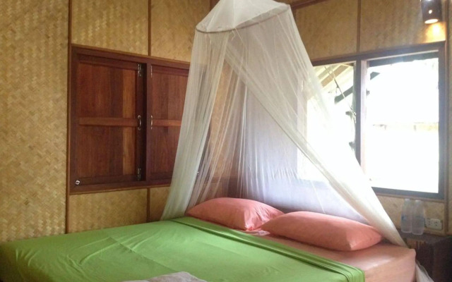 Malibu Beach Bungalows