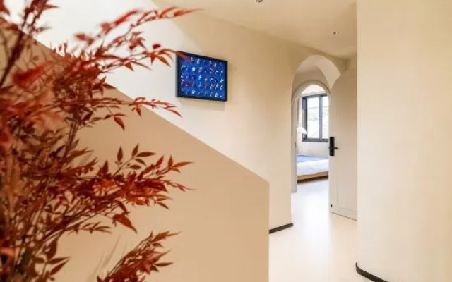 Zhenhe Homestay (Pingjiang Road Guanqian Street Branch)