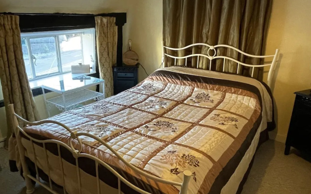 The Bridge Street Historic Guest House