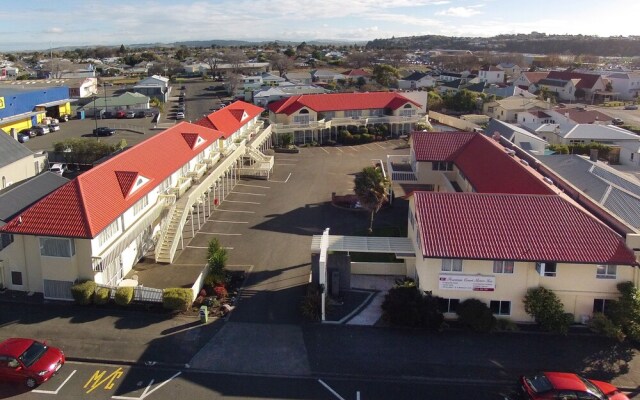 Fountain Court Motel