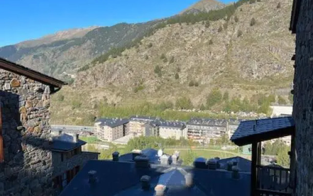 Luxury Apartment Llops HUT-7760 , 5 pax