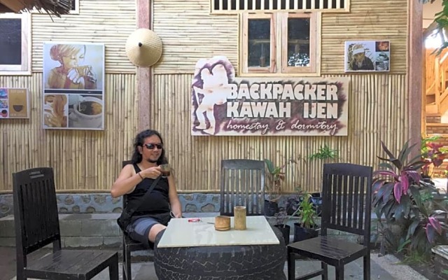 Backpacker Kawah Ijen Banyuwangi