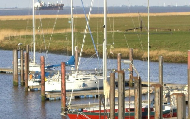 Starfish Modern Retreat