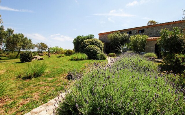 Semi-detached Country House With Large Swimming Pool Near Beach and Nice Village