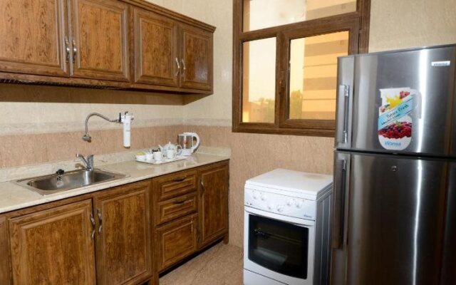 Relax Inn Hotel Apartment Fahaheel