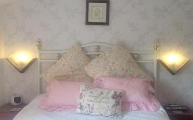 Rose Cottage Bed & Breakfast