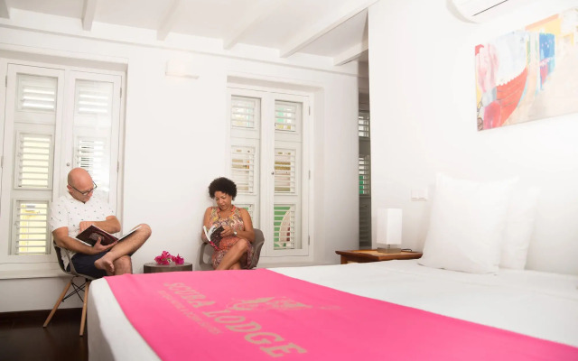 Scuba Lodge & Ocean Suites