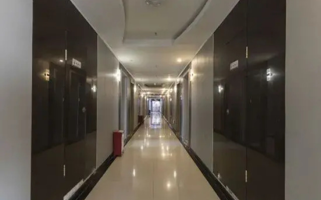 Homeinn Huayi Hotel (Zhengzhou Fengyang Foreign Language Middle School Software Park)