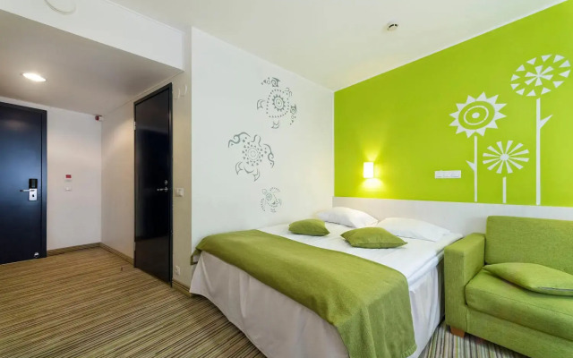 Tallink Express Hotel