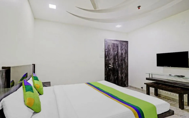 Treebo Trend Hotel Krishna
