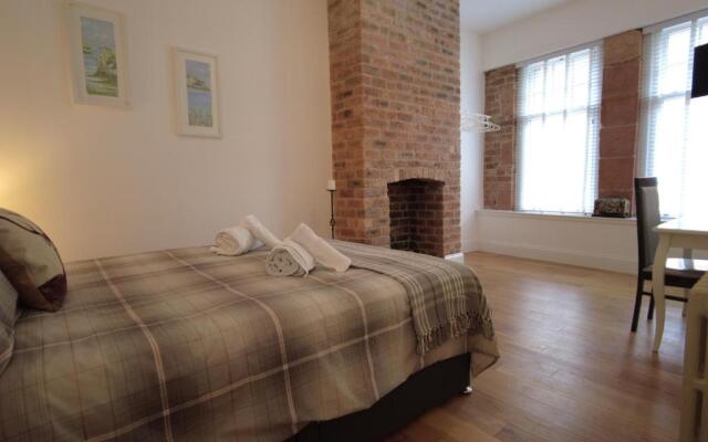 Rabbies School House, 2 Bed Apartment Ayr Town Centre