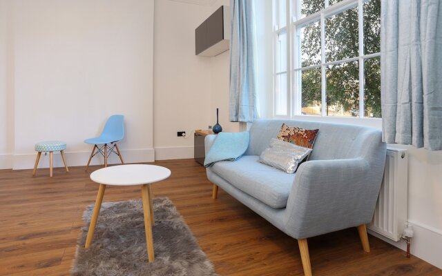 2 Bed Apartment in the Heart of Camden