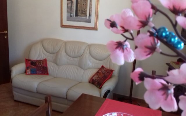 Arona-lake Maggiore Apartment in Quiet Area Suitable for Families