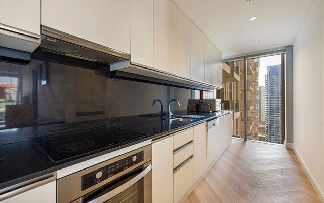 The Address Marina - 1br - Incl Hotel Facilities