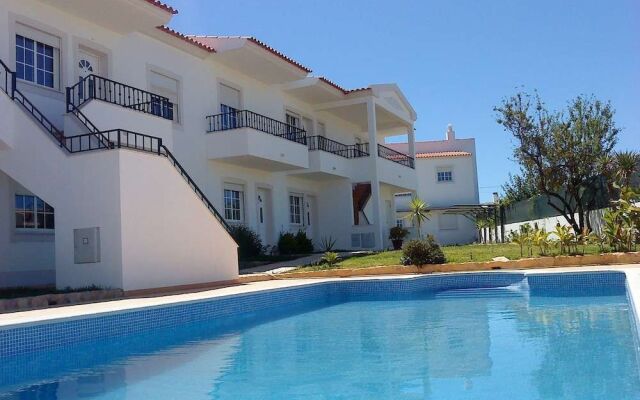 Captivating 1-bed Apartment in Olhos de Agua