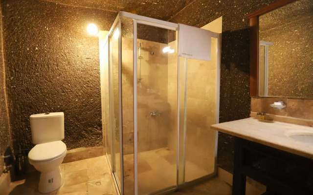 Antique Terrace Suites