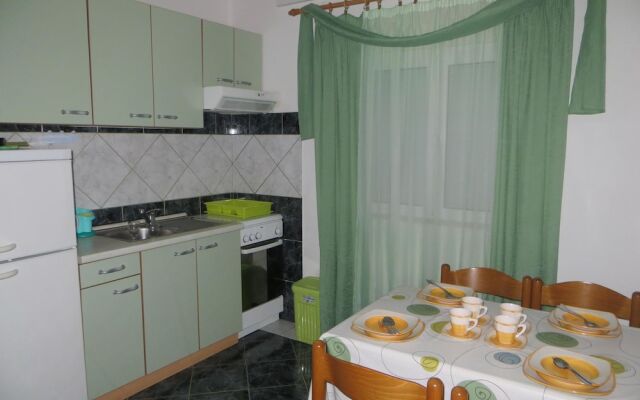 Apartments Marko Seline