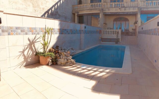 Narcisa Farmhouse B&B