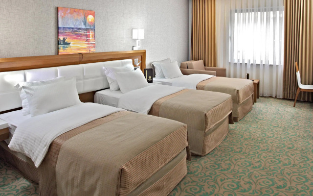 Selcuk Hotel Sems-i Tebrizi