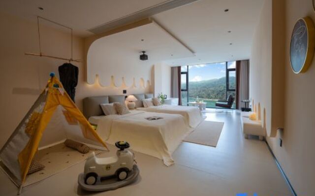 Xishuangbanna Yunqi Yisu Jiangjing Hotel