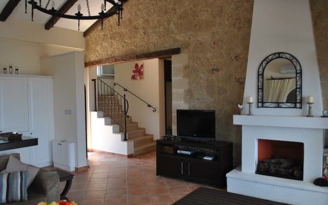 Villa Goodens by Amy Villas