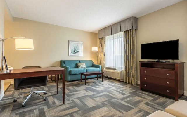 Hampton Inn  Suites Orlando-South Lake Buena Vista