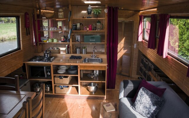 Houseboat De Roos
