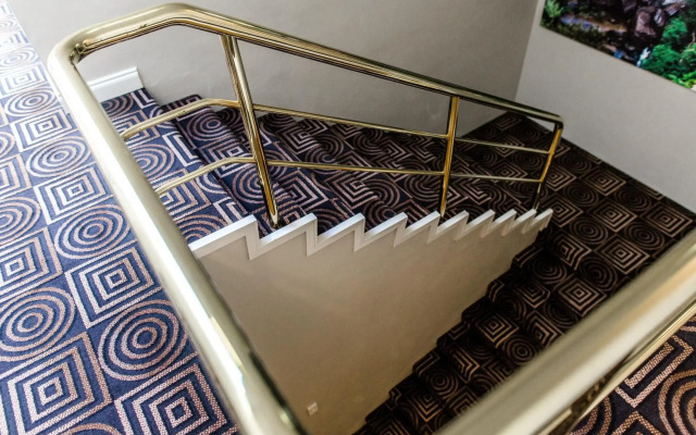 The Belmore Apartments Hotel