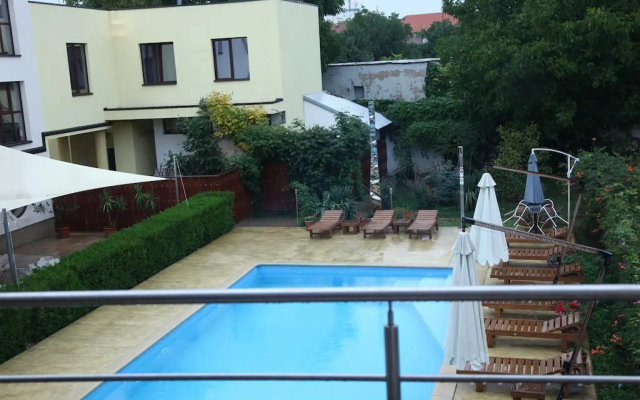Perla Hotel