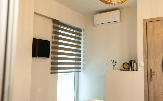 Acropolis Koukaki Newly Renovated 55sq.m Apartment