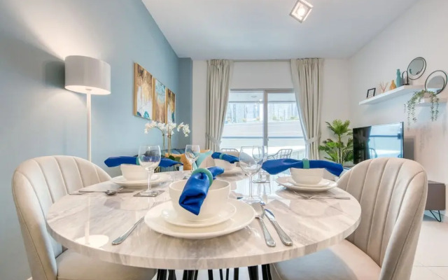 Capital Living On Reem: The Arc Towers