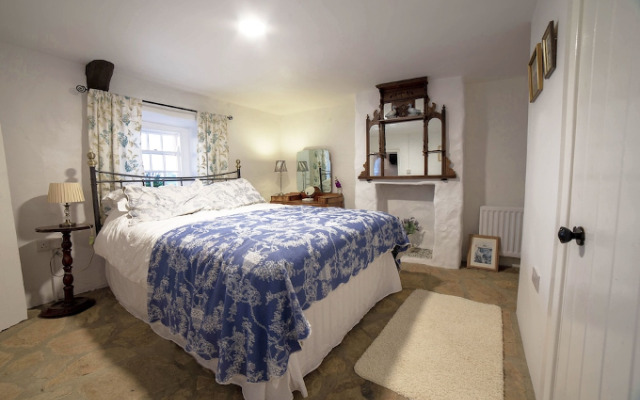 Ballymultimber Cottages