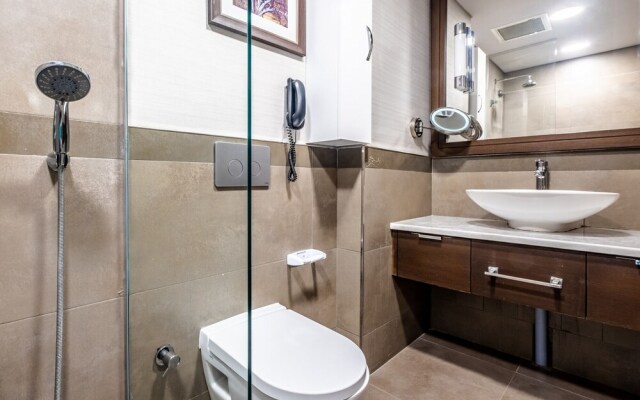 Sleek Residence Flat in Maltepe