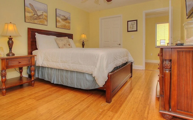 Westwinds 303 by Teeming Vacation Rentals