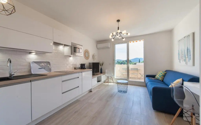 Les Lavandes - INH 37868