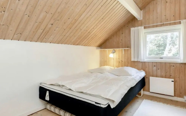 6 Person Holiday Home in Rodby