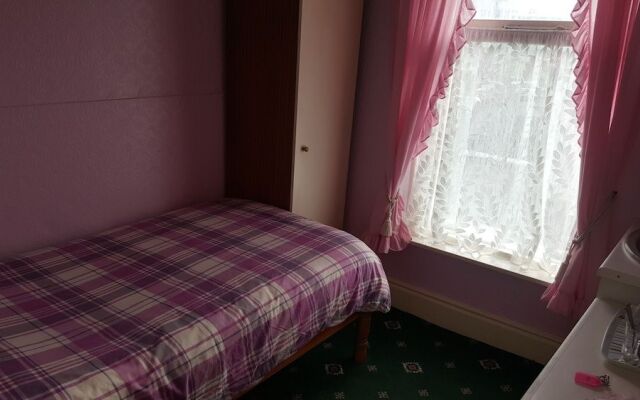 Gracelands Guest House