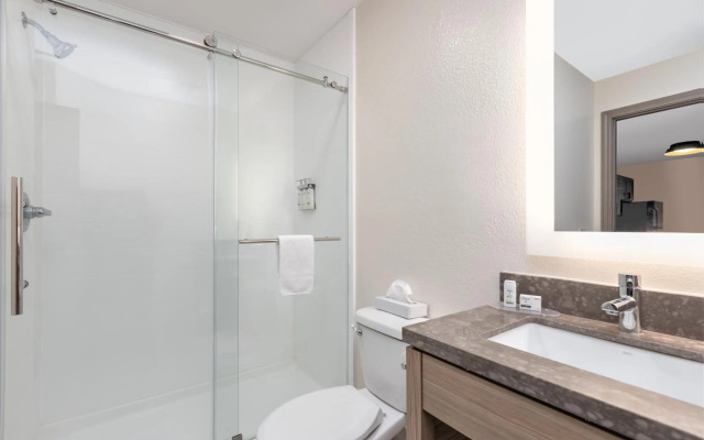 Candlewood Suites Houston (The Woodlands) by IHG