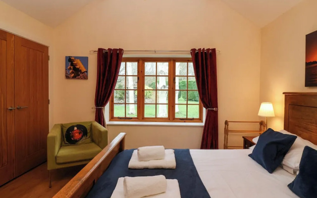 Honeysuckle Cottage