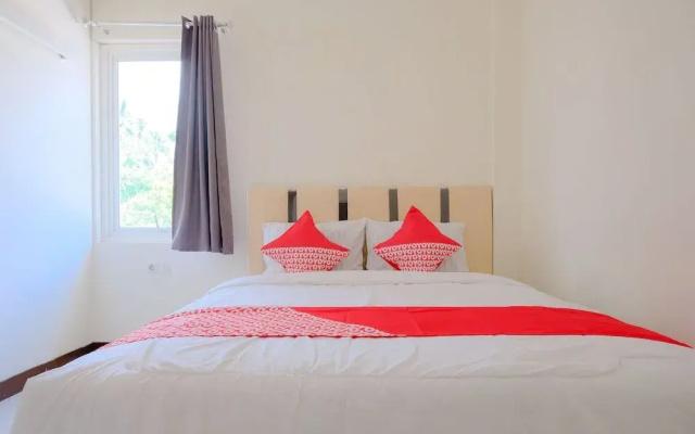 RedDoorz at Karangploso 2