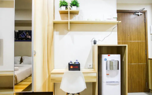 Modern Style The Oasis Studio Apartment with Comfortable Sofa