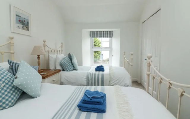 Pebble Cottage