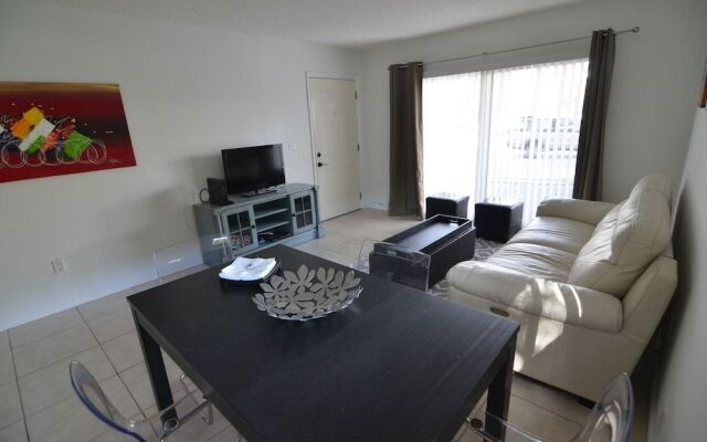 Riviera Luxury Living Coconut Grove