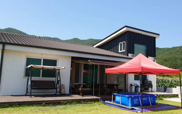 Pohang Haneulbyeoliyagi Pension