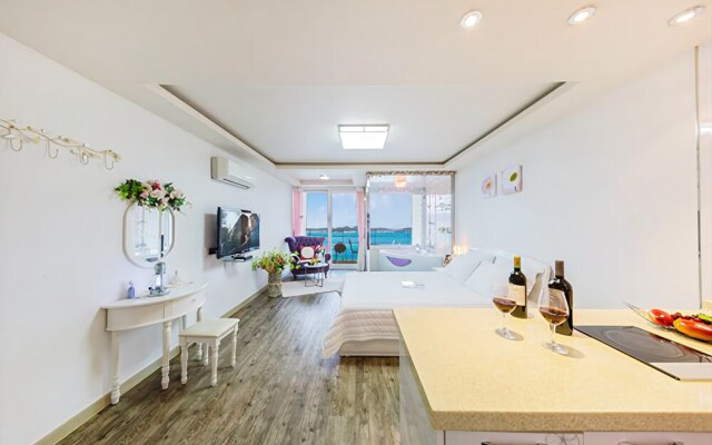 Geoje Blue Marae Pension