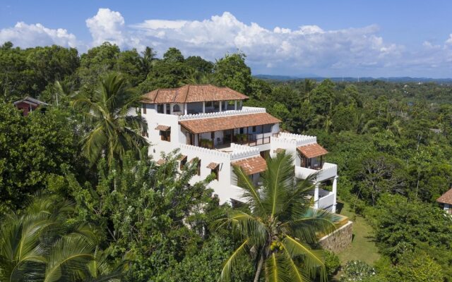 Saffron House in Weligama