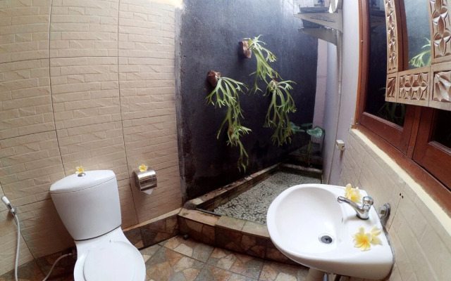 Svaha Guest House