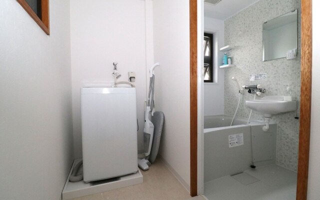 L House Naha