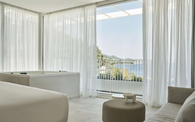 Radisson Resort Plaza Skiathos