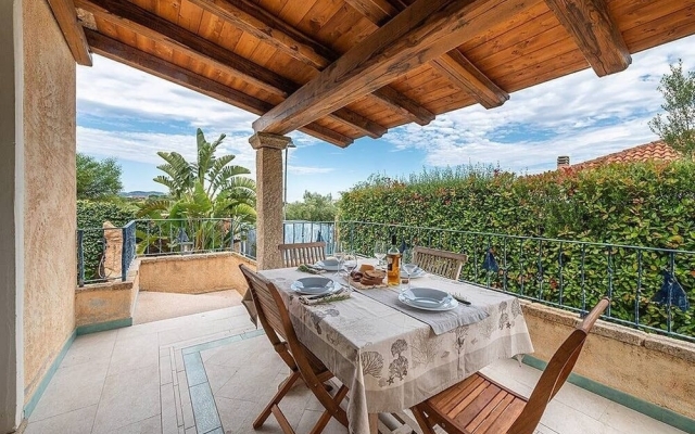 Villa Princi 3cpA shared Swimming Pool